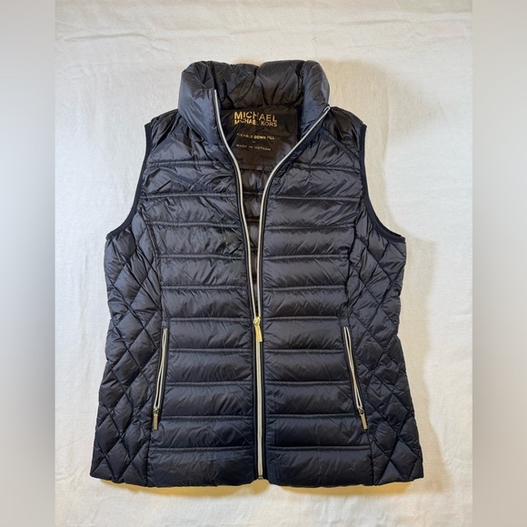 Michael Kors Jackets & Blazers - Michael Kors Packable Women's Black Down Fill Quilted Puffer Vest